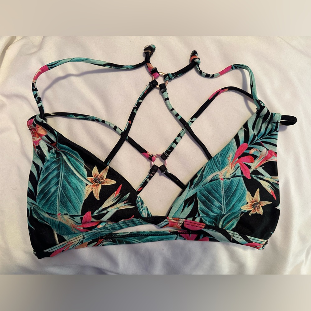 Kendall + Kylie Swimsuit Top